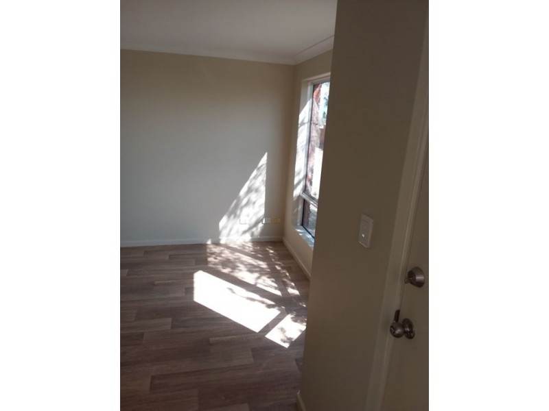 4/59 Moran Crt, Beaconsfield WA 6162