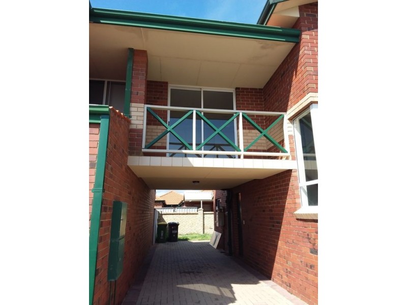 4/59 Moran Crt, Beaconsfield WA 6162