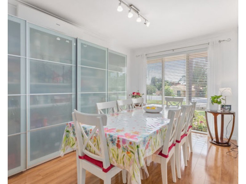 92 Meller Road, Bibra Lake WA 6163