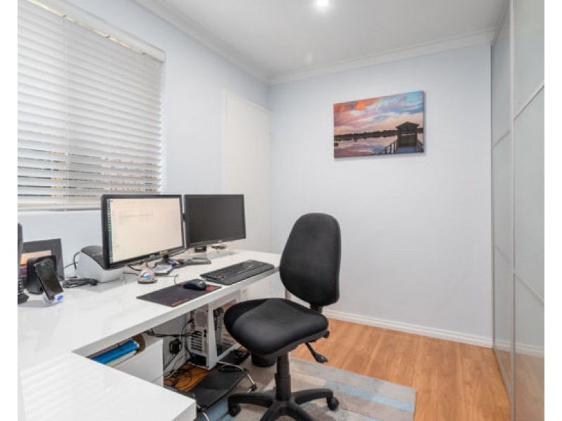 92 Meller Road, Bibra Lake WA 6163