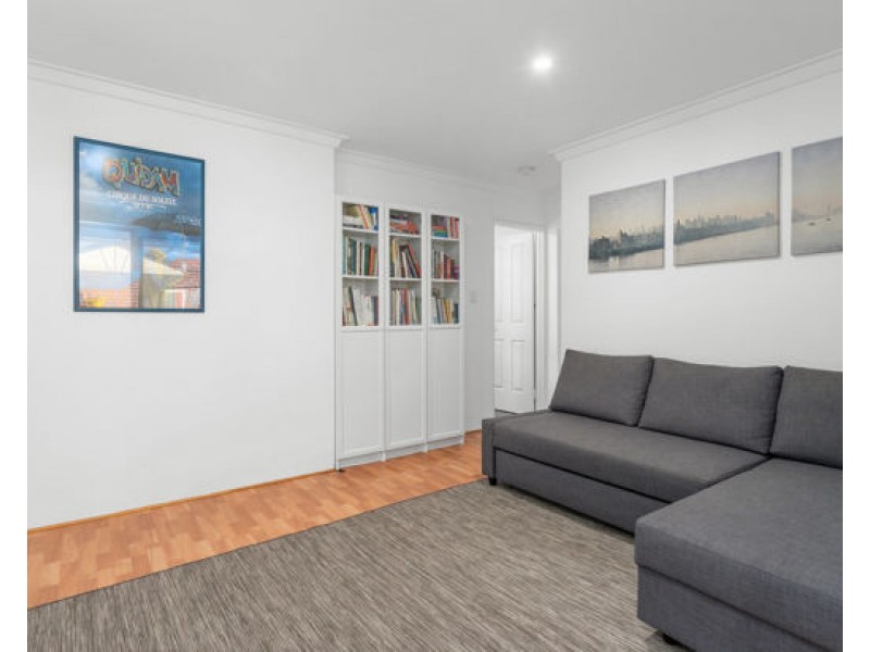 92 Meller Road, Bibra Lake WA 6163