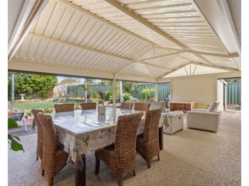 92 Meller Road, Bibra Lake WA 6163