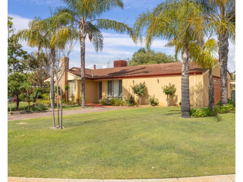 92 Meller Road, Bibra Lake WA 6163