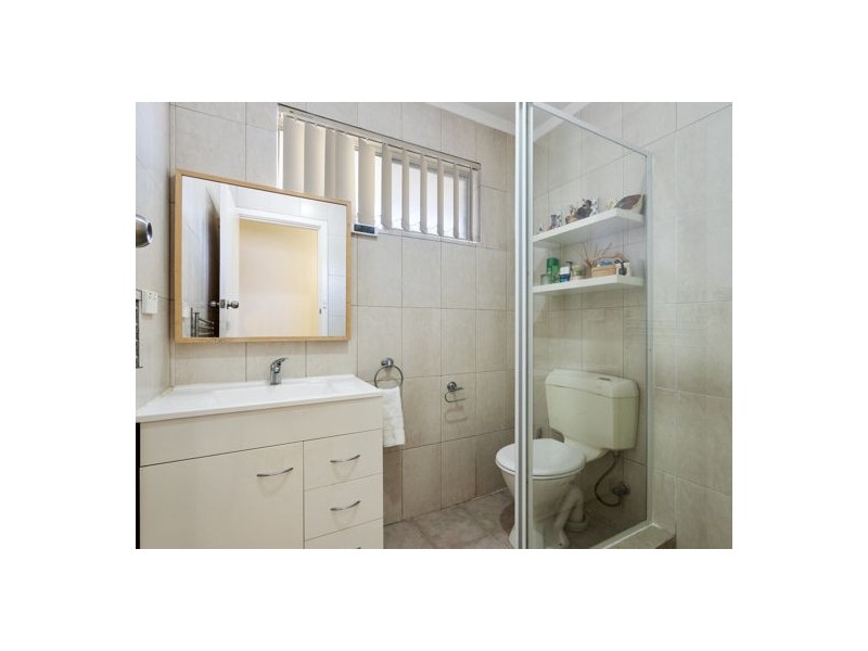 8 Kidson Street, Kardinya WA 6163