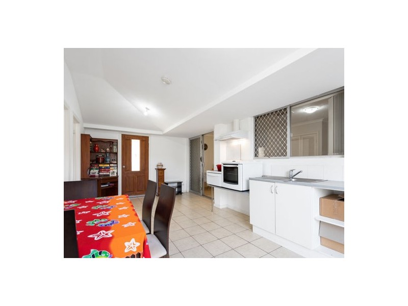 8 Kidson Street, Kardinya WA 6163