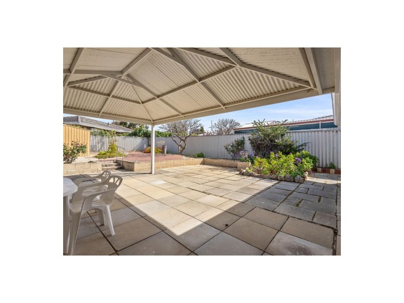 8 Kidson Street, Kardinya WA 6163