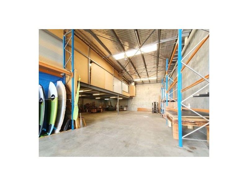 4/18 Peel Road, O’connor WA 6163