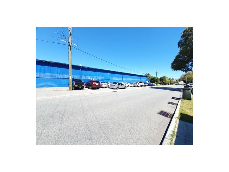 4/18 Peel Road, O’connor WA 6163