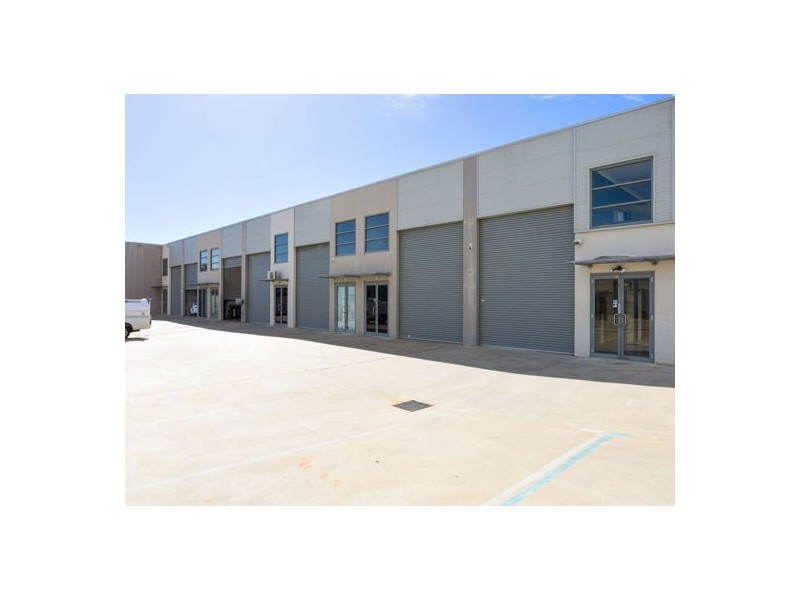 7/27 Erceg Road, Yangebup WA 6164