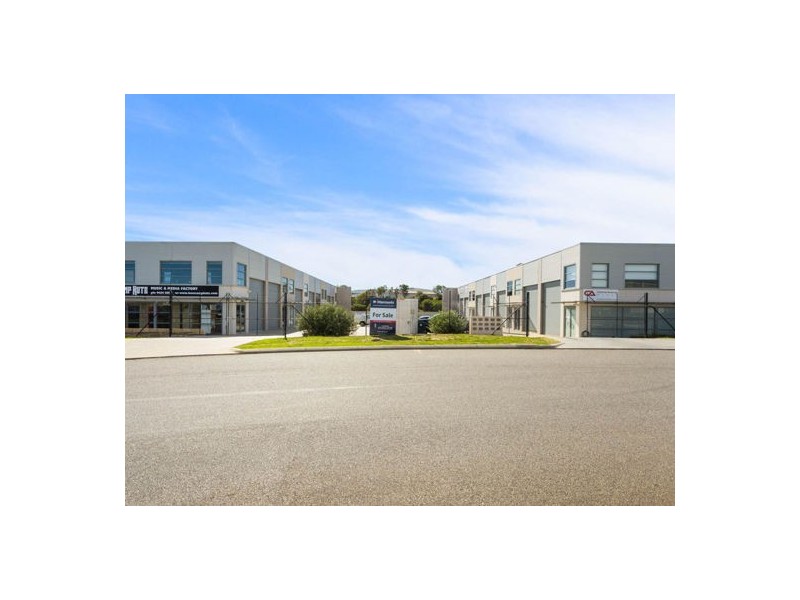 7/27 Erceg Road, Yangebup WA 6164