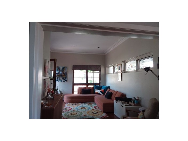 81 Oakover St, East Fremantle WA 6158