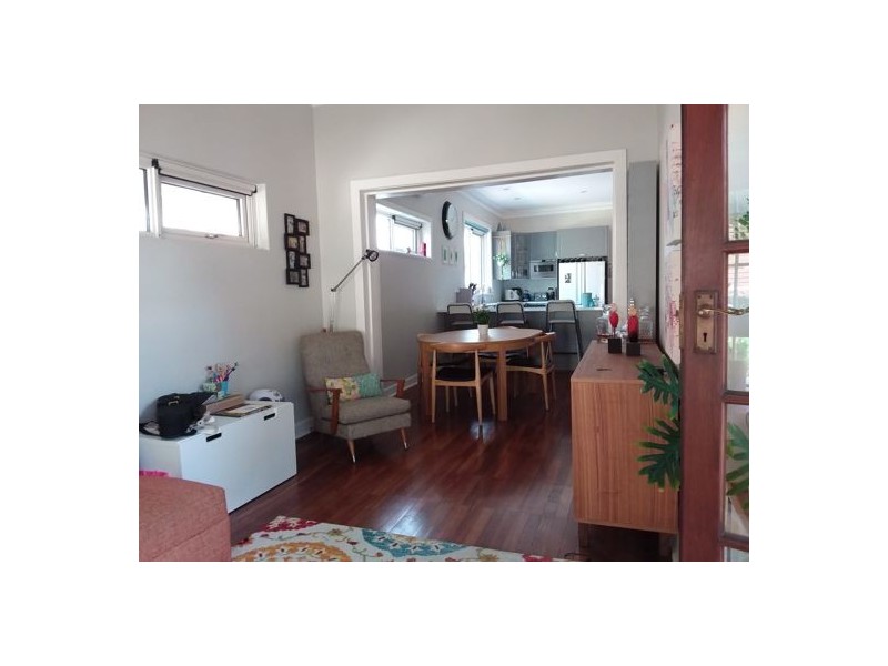 81 Oakover St, East Fremantle WA 6158