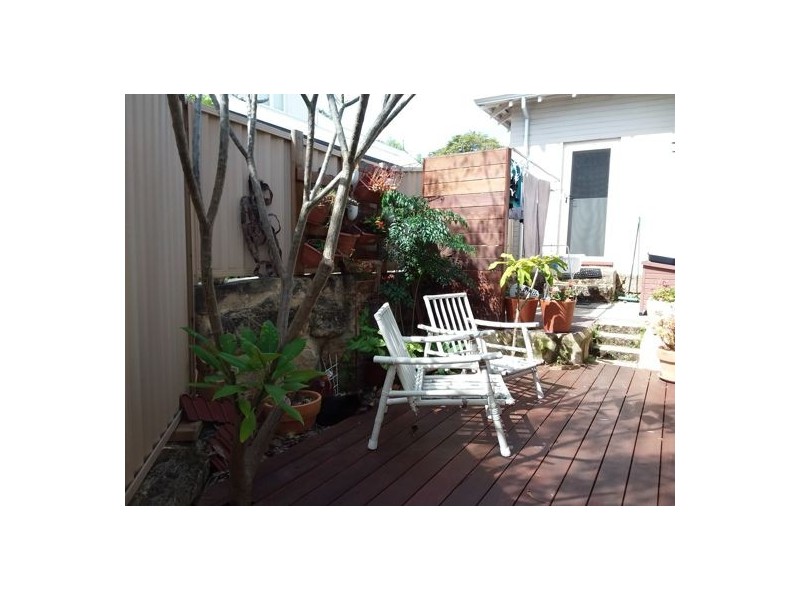 81 Oakover St, East Fremantle WA 6158