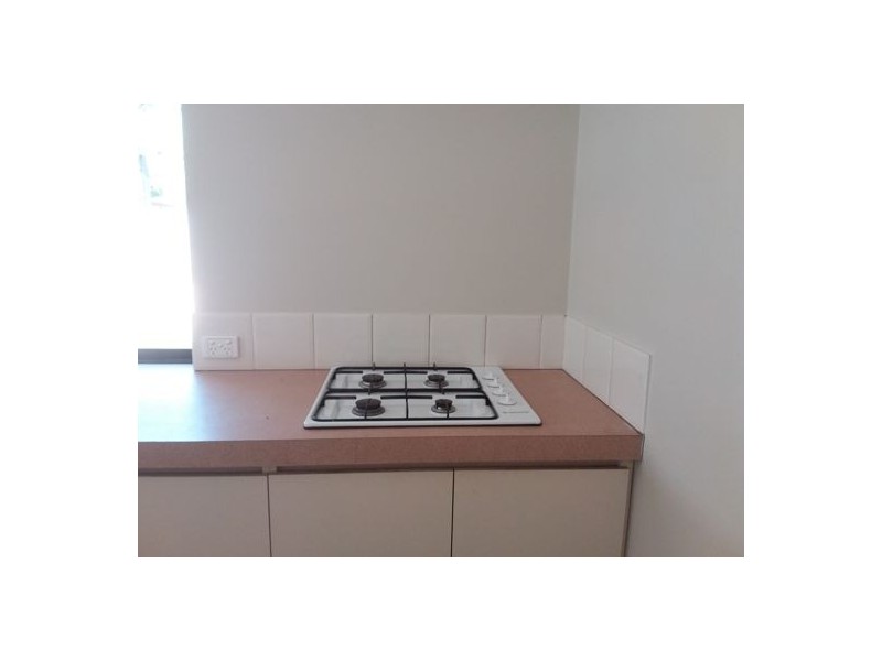 6 Curry Crt, Huntingdale WA 6110