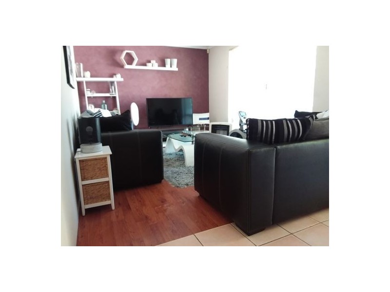 19A Buckingham Crs, Kardinya WA 6163