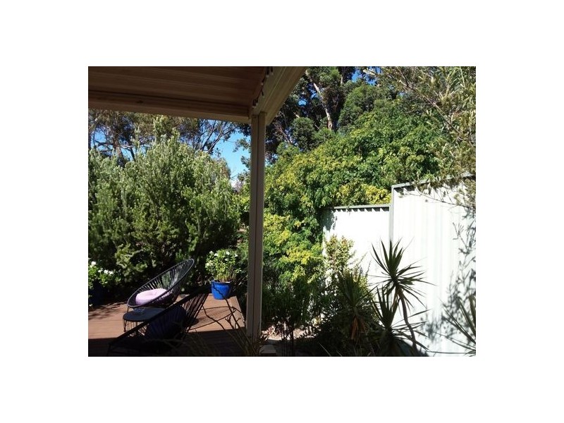 19A Buckingham Crs, Kardinya WA 6163