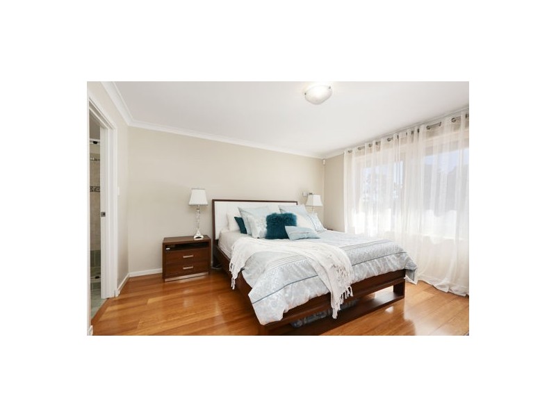 1 Shirley Ave, Mount Pleasant WA 6153