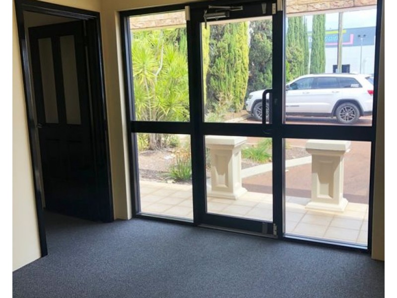 88A Catalano Circuit, Canning Vale WA 6155