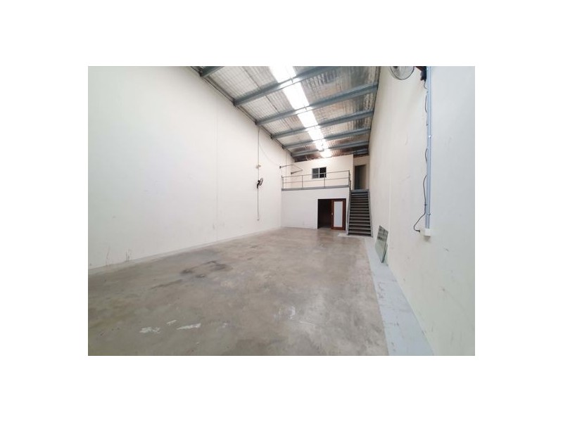 4/27 Erceg Road, Yangebup WA 6164