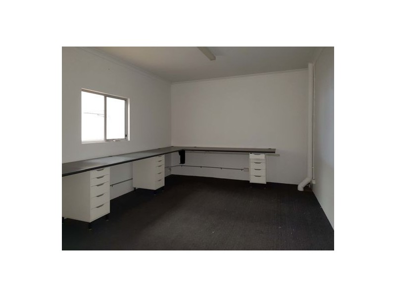 4/27 Erceg Road, Yangebup WA 6164