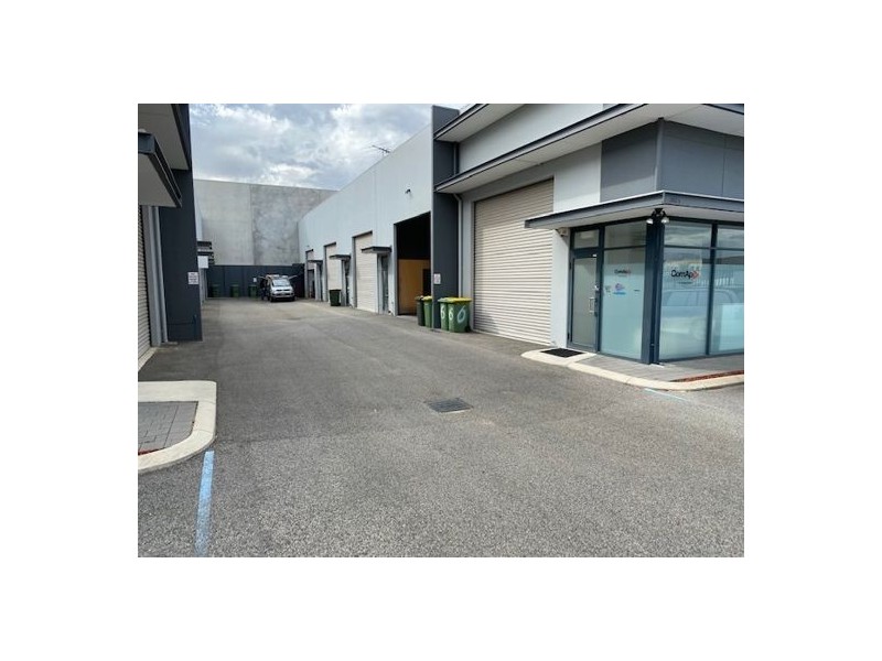 6/52 May Holman Drive, Bassendean WA 6054