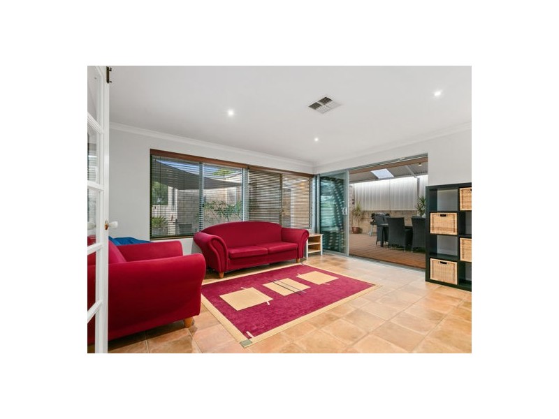 30 Forillion Avenue, Bibra Lake WA 6163