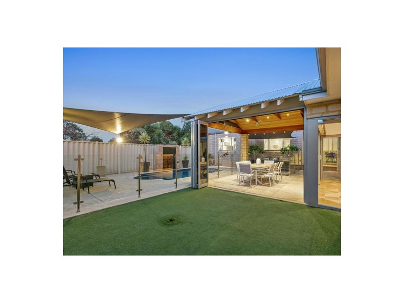 30 Forillion Avenue, Bibra Lake WA 6163