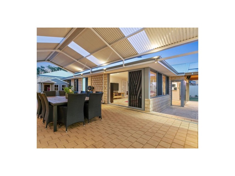 30 Forillion Avenue, Bibra Lake WA 6163