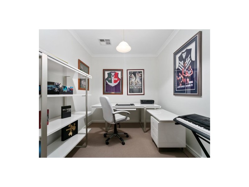 30 Forillion Avenue, Bibra Lake WA 6163