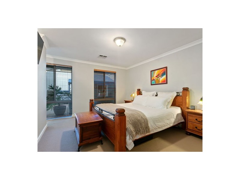 30 Forillion Avenue, Bibra Lake WA 6163