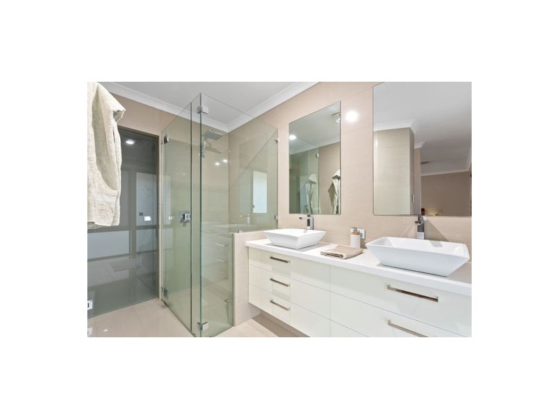 30 Forillion Avenue, Bibra Lake WA 6163