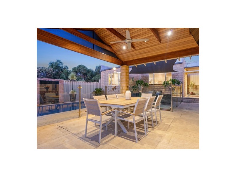 30 Forillion Avenue, Bibra Lake WA 6163