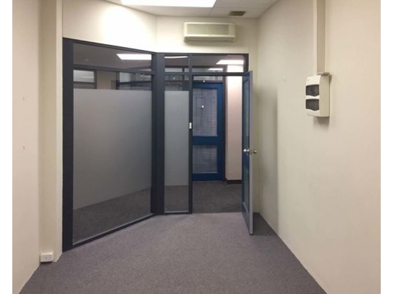 6/32 Hulme Court, Myaree WA 6154