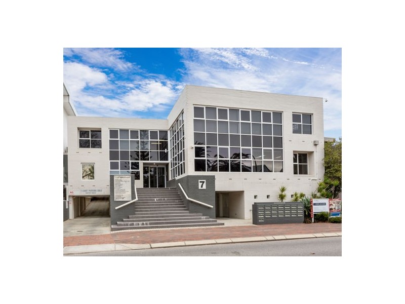 15/7 The Esplanade, Mount Pleasant WA 6153