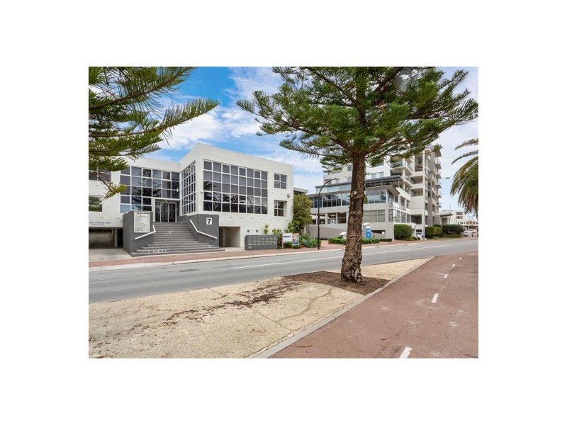 15/7 The Esplanade, Mount Pleasant WA 6153