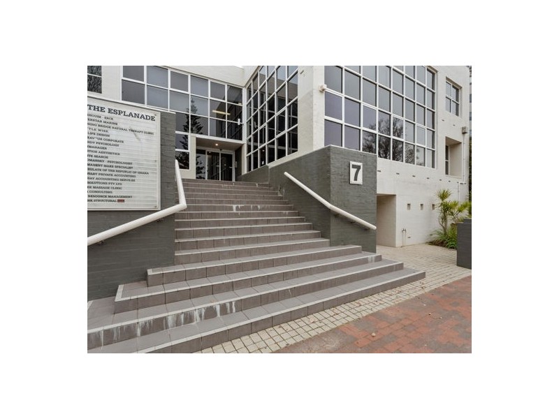 15/7 The Esplanade, Mount Pleasant WA 6153