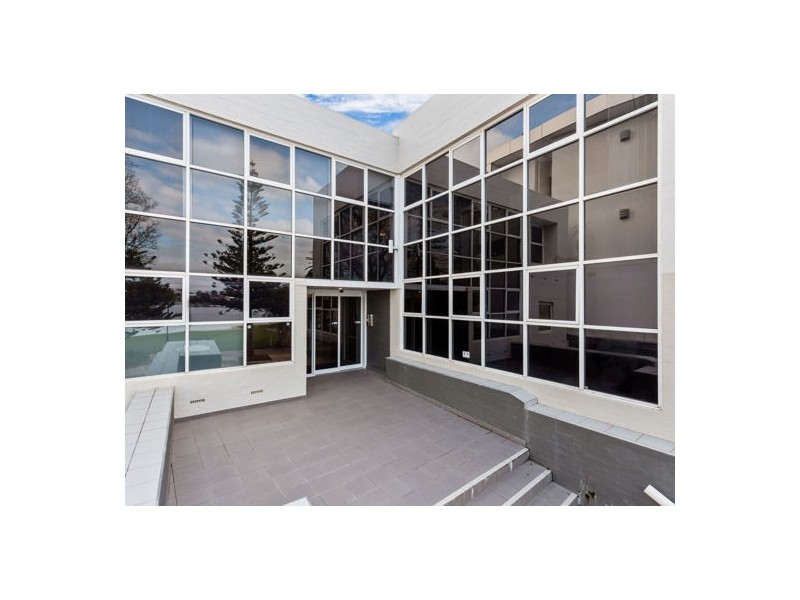 15/7 The Esplanade, Mount Pleasant WA 6153