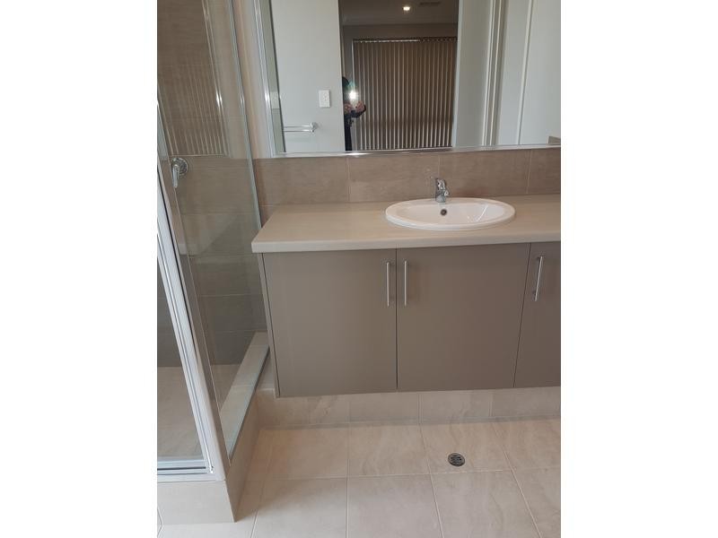 9 Greenwich Way, Success WA 6164