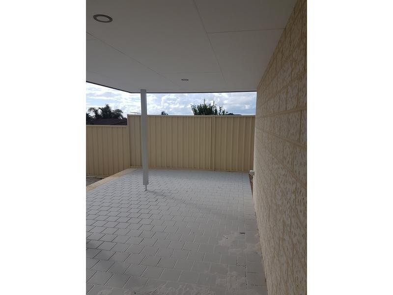 9 Greenwich Way, Success WA 6164