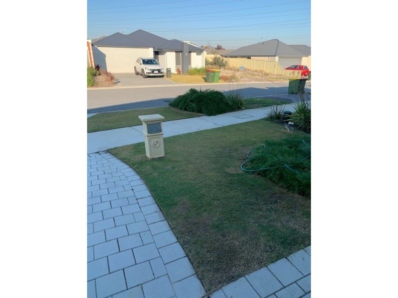 9 Greenwich Way, Success WA 6164