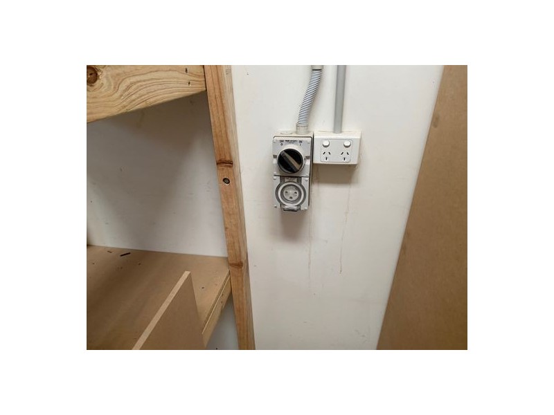 11/6 Quarimor Street, Bibra Lake WA 6163