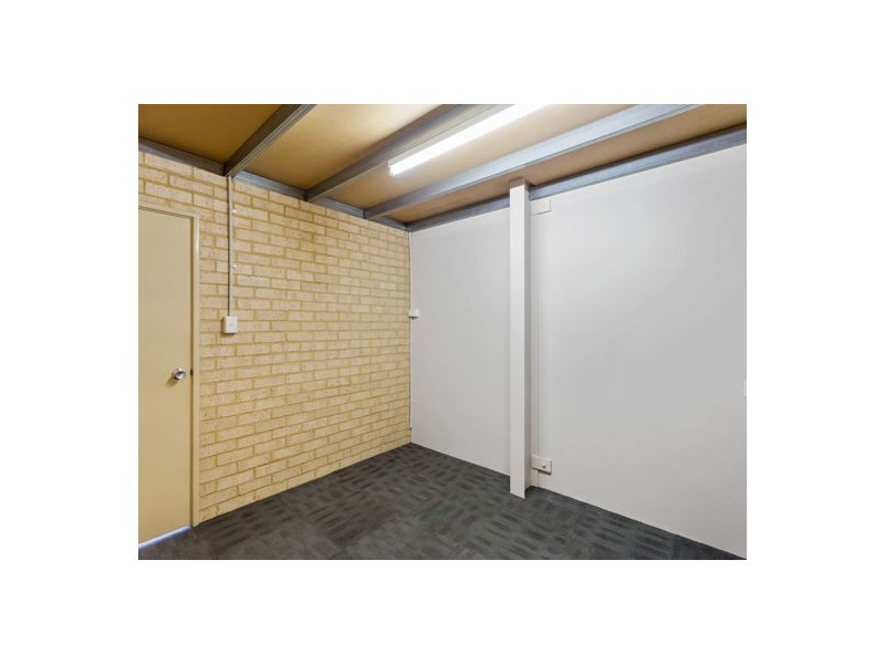 1/10 Parkinson Lane, O’connor WA 6163