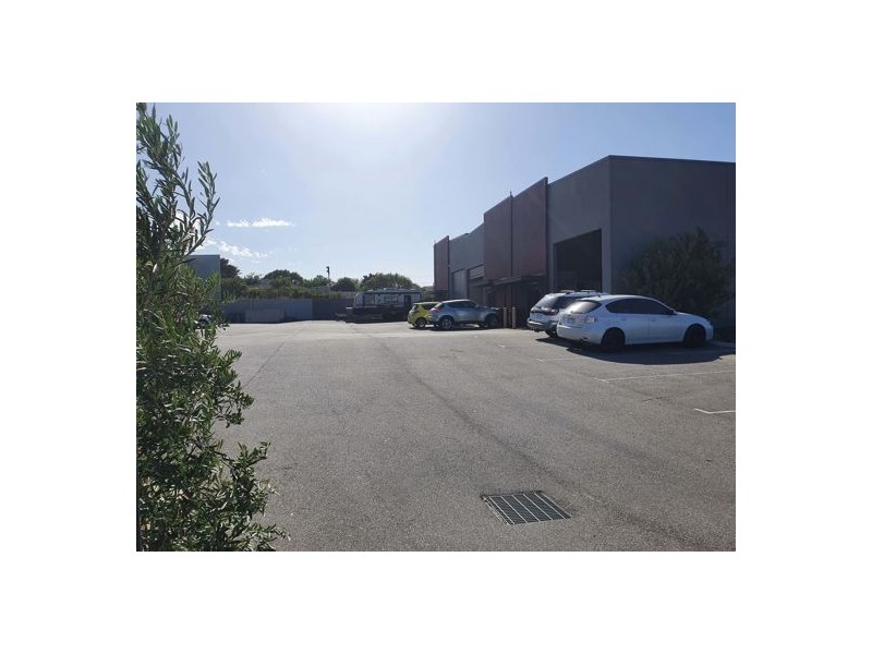 3/71 Simper Road, Yangebup WA 6164