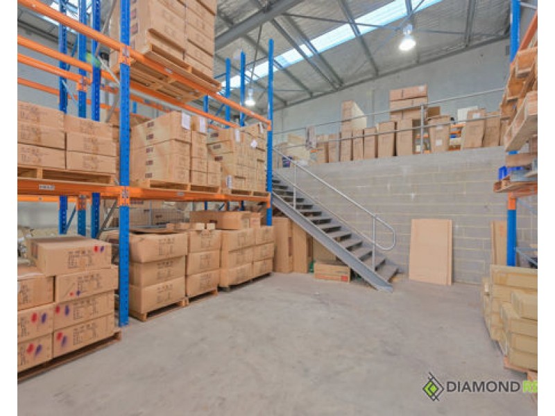 2/10 Lerista Court, Bibra Lake WA 6163