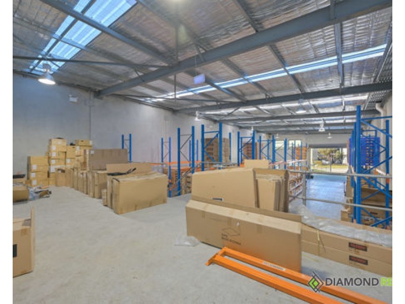 2/10 Lerista Court, Bibra Lake WA 6163