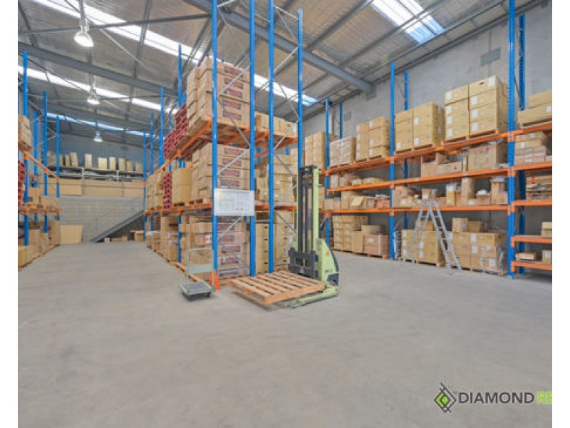 2/10 Lerista Court, Bibra Lake WA 6163