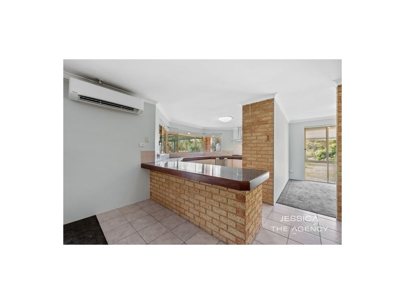 93 Tuart Road, Oakford WA 6121