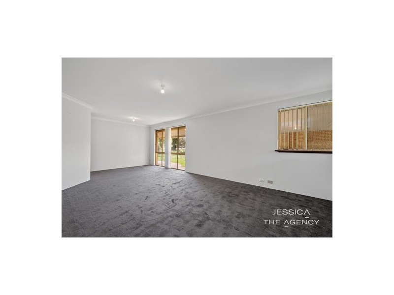 93 Tuart Road, Oakford WA 6121