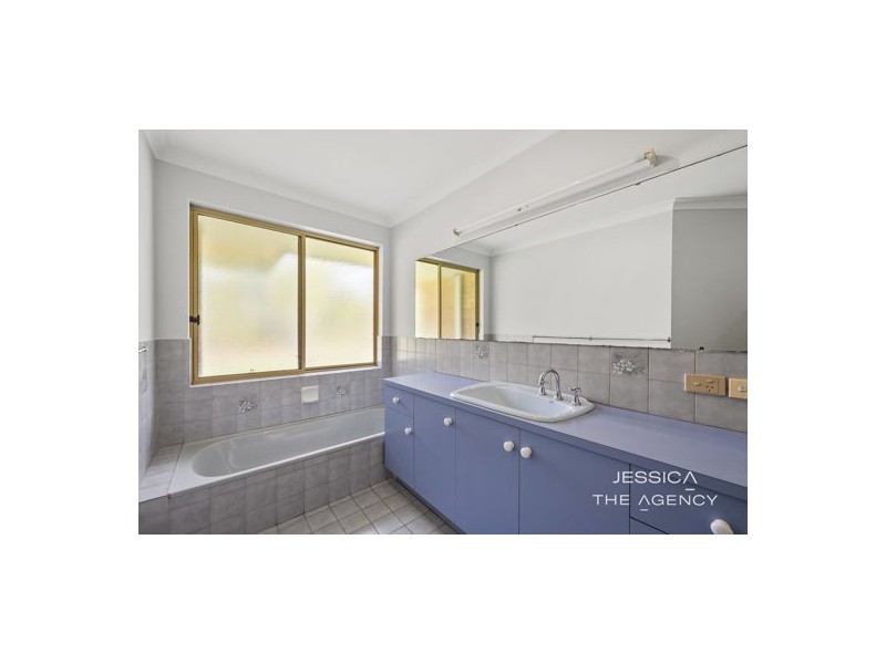 93 Tuart Road, Oakford WA 6121