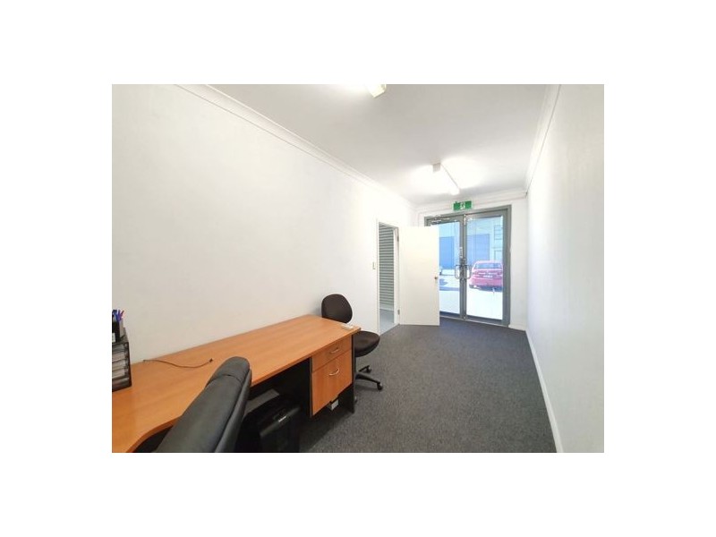 11/27 Erceg Road, Yangebup WA 6164